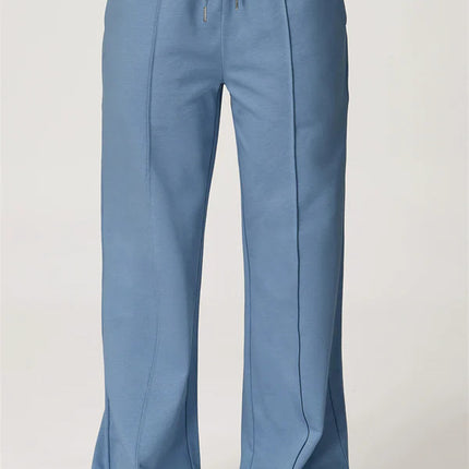The Motion Tank Top Sweatpants 2-Piece Set