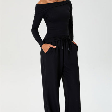 The Rush Off-shoulder T-shirt Sweatpants 2-Piece Set