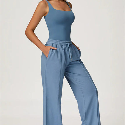 The Motion Tank Top Sweatpants 2-Piece Set