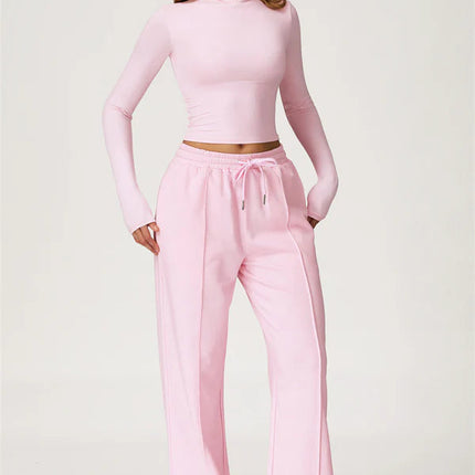 The Motion Crop Top Sweatpants 2-Piece Set