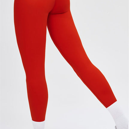 The Stride Crop Top Isabella Leggings 2-Piece Set
