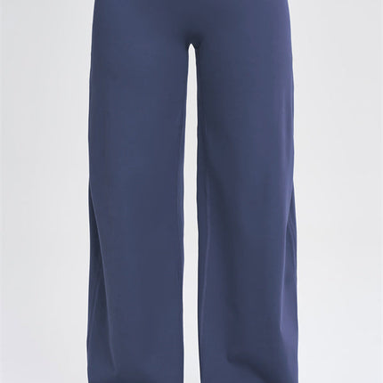 The Stride Crop Top Straight Leg Pants 2-Piece Set