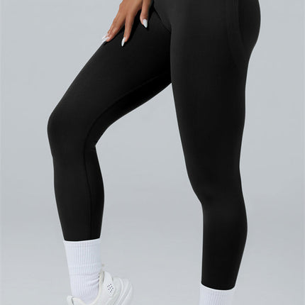 The Elevate Sports Bra Leggings 2-Piece Set