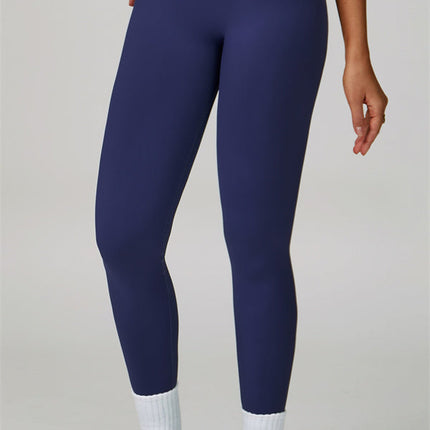 The Empower Sports Bra Leggings 2-Piece Set