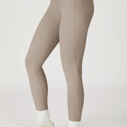 The Conquer Leggings