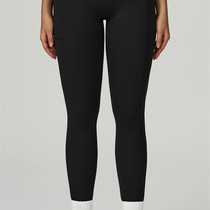 The Flourish Crop Tank Leggings 2-Piece Set