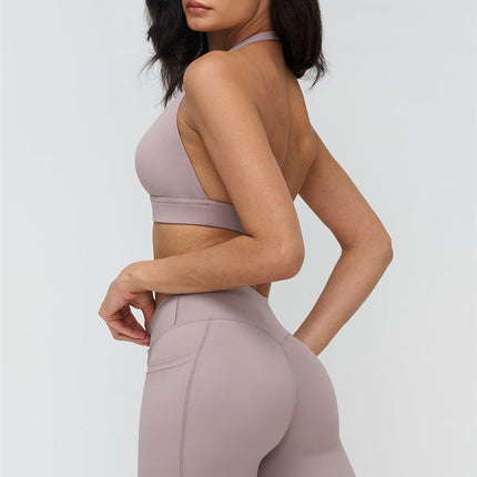The BoldFit Sports Bra Leggings 2-Piece Set
