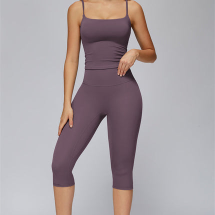 The FlexCore Capri Leggings