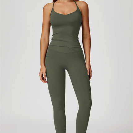The Propel Crop Top Leggings 2-Piece Set