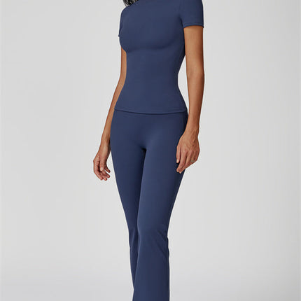 The Oasis T-shirt Flared Leggings 2-Piece Set