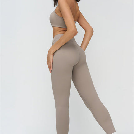 The Stride Sports Bra Leggings 2-Piece Set