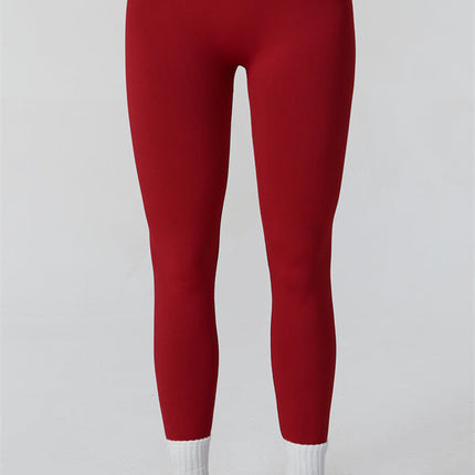 The Reign Crop Top Leggings 2-Piece Set