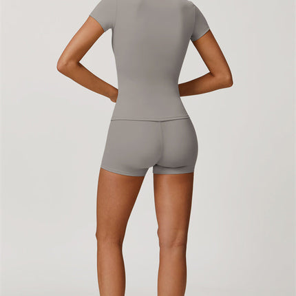 The Oasis T-shirt Shorts 2-Piece Set