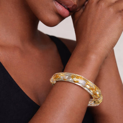 Gold Leaf Thin Lucite Bangle in Clear