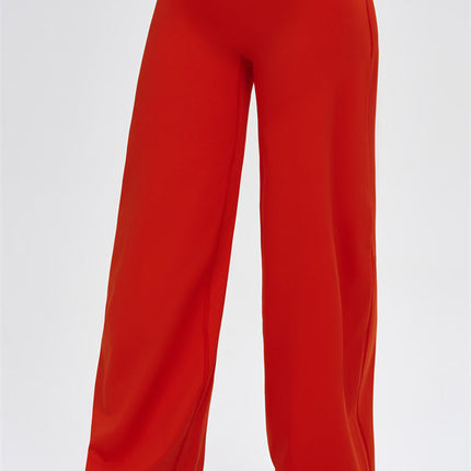 The Stride Crop Top Straight Leg Pants 2-Piece Set