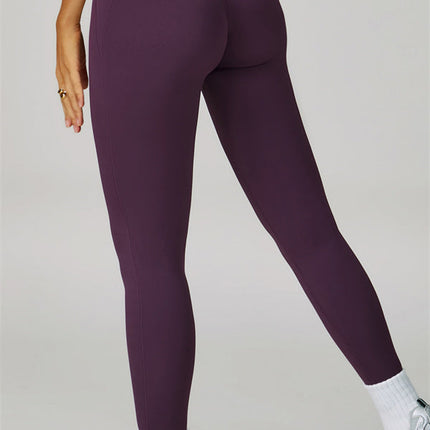 The Bold Cross Back Sports Bra Leggings 2-Piece Set