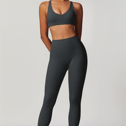 The Enigma Sports Bra Leggings 2-Piece Set