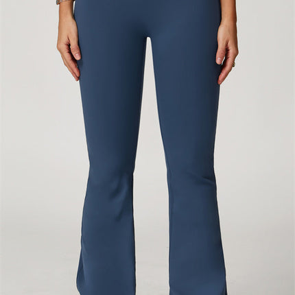 The Quest Cross Back Crop Top Flared Leggings 2-Piece Set
