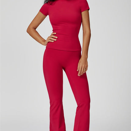 The Oasis T-shirt Flared Leggings 2-Piece Set