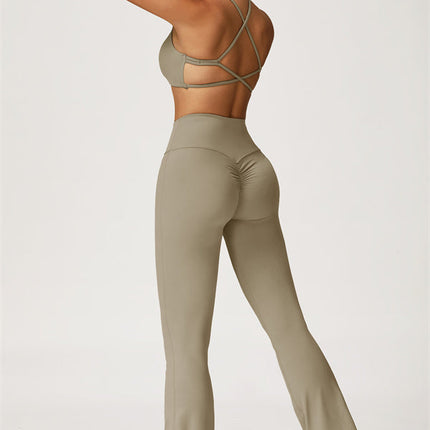The Lily Sports Bra Flared Leggings 2-Piece Set