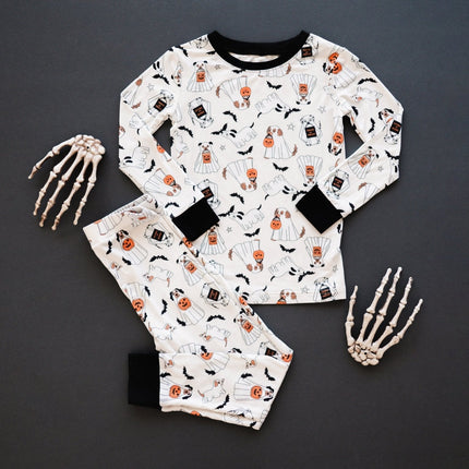 Howl-O-Ween Pups (Convertible Zip Footies)