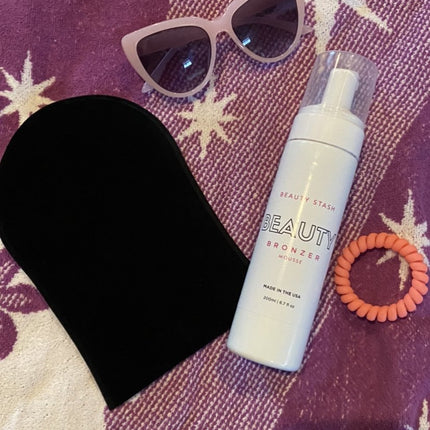 Self Tanning Mousse with Mitt