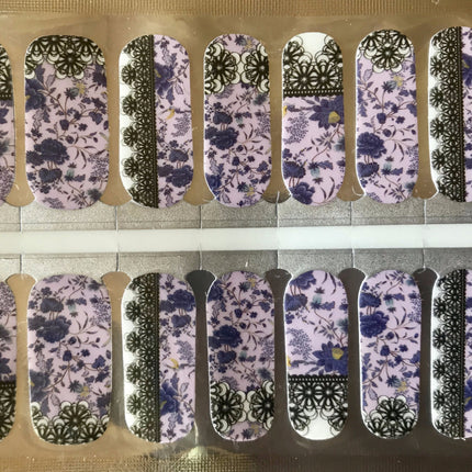 Lacy Floral