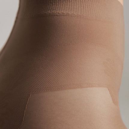 Conte Bikini Soft 40 Den - Classic Women's Tights with a Laced Panties (8С-47СП)