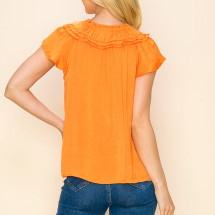 Short sleeves baby doll top with key hole design