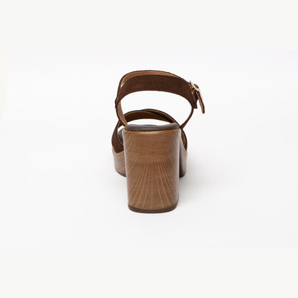 Lena Chestnut