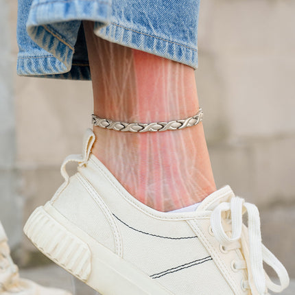 Ultra Strength Titanium Magnetic Therapy Anklet for Women (Silver)