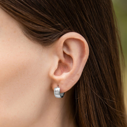 Polished Magnetic Therapy Earrings for Women (Silver)