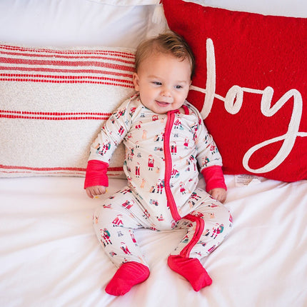 Paws & Claus (Convertible Zip Footies)