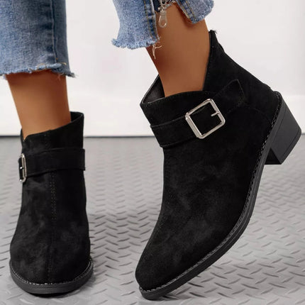 Fashionable Heels Boots With Buckle