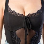 Black. / Small