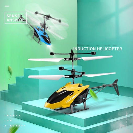 Remote Controlled Two - Way Helicopter With Lights