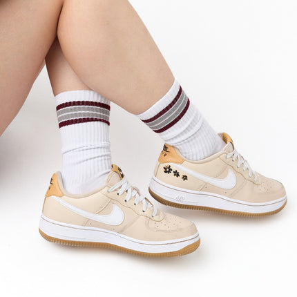 White Howdy Casual Crew Socks